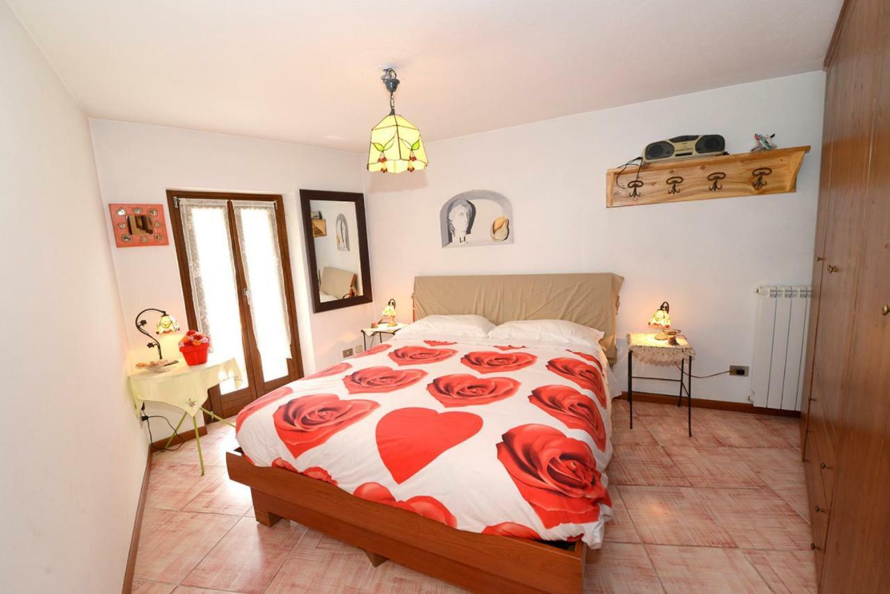 La Casa Del Cuore Temù Екстериор снимка